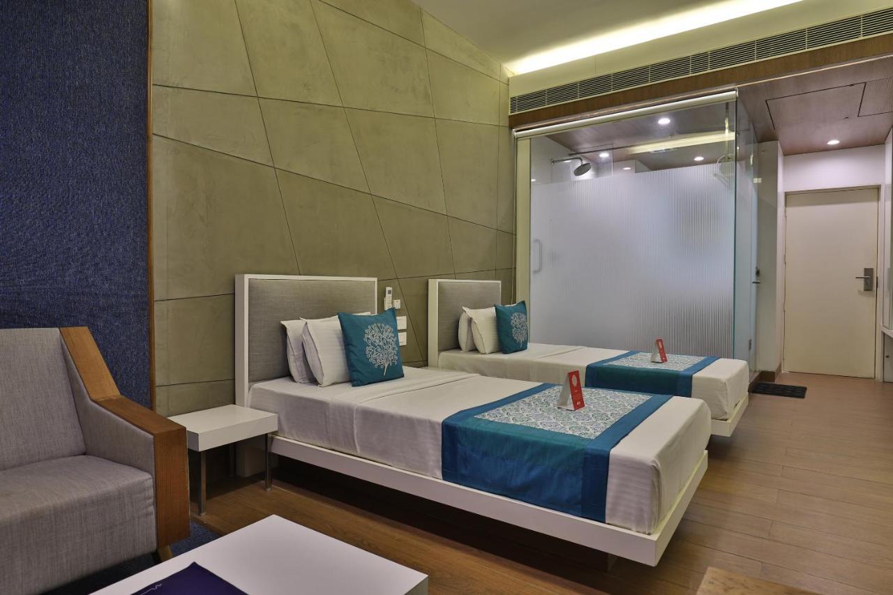 Capital O 1338 Hotel Harmony Rajkot Exterior photo