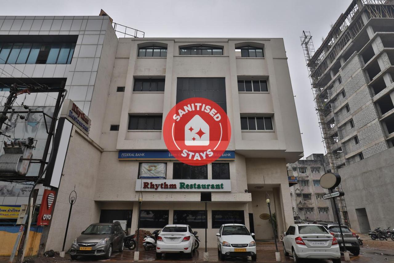 Capital O 1338 Hotel Harmony Rajkot Exterior photo