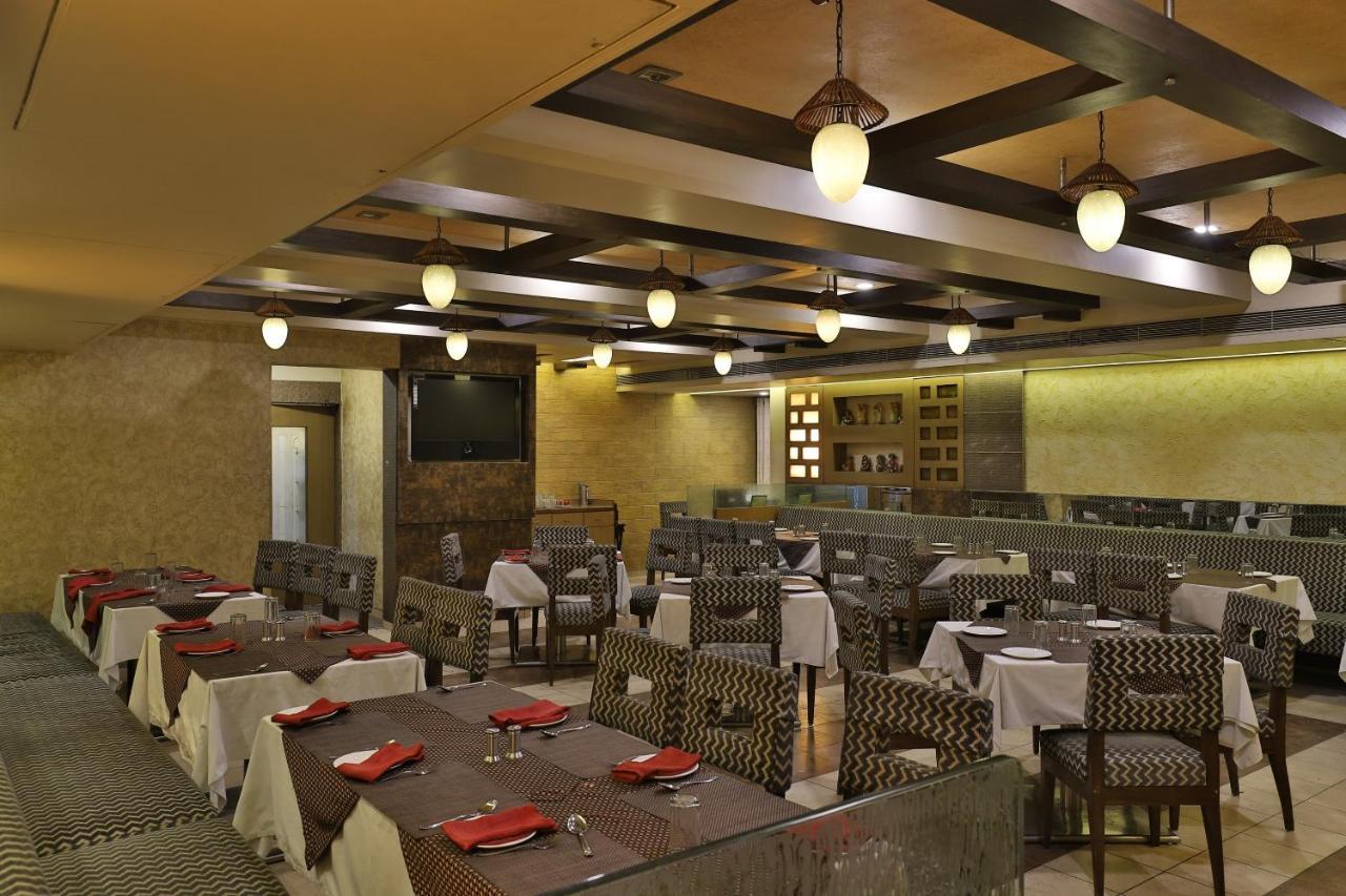 Capital O 1338 Hotel Harmony Rajkot Exterior photo